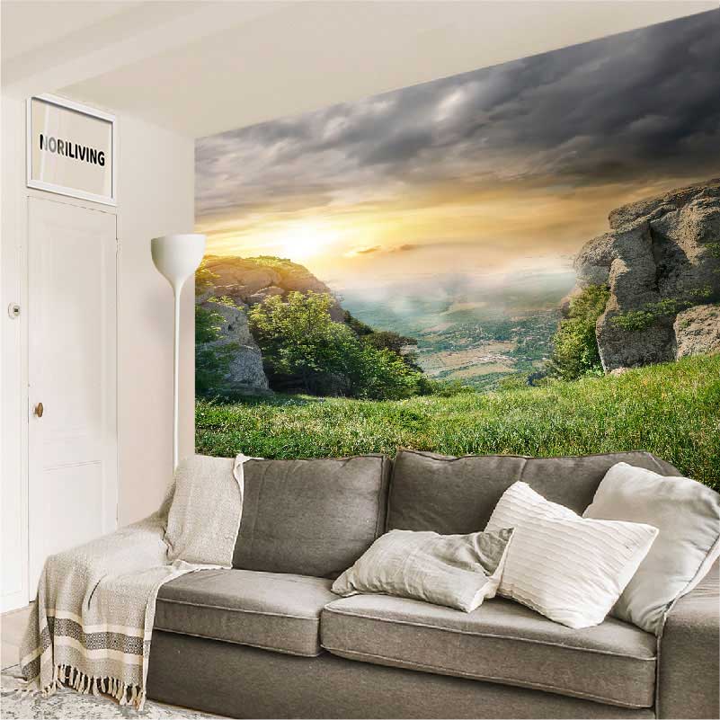 im Wohnzimmer eingebaute Wohnzimmerrückwand mit Motiv Gewitterwolken und Nebel über den Bergen 068